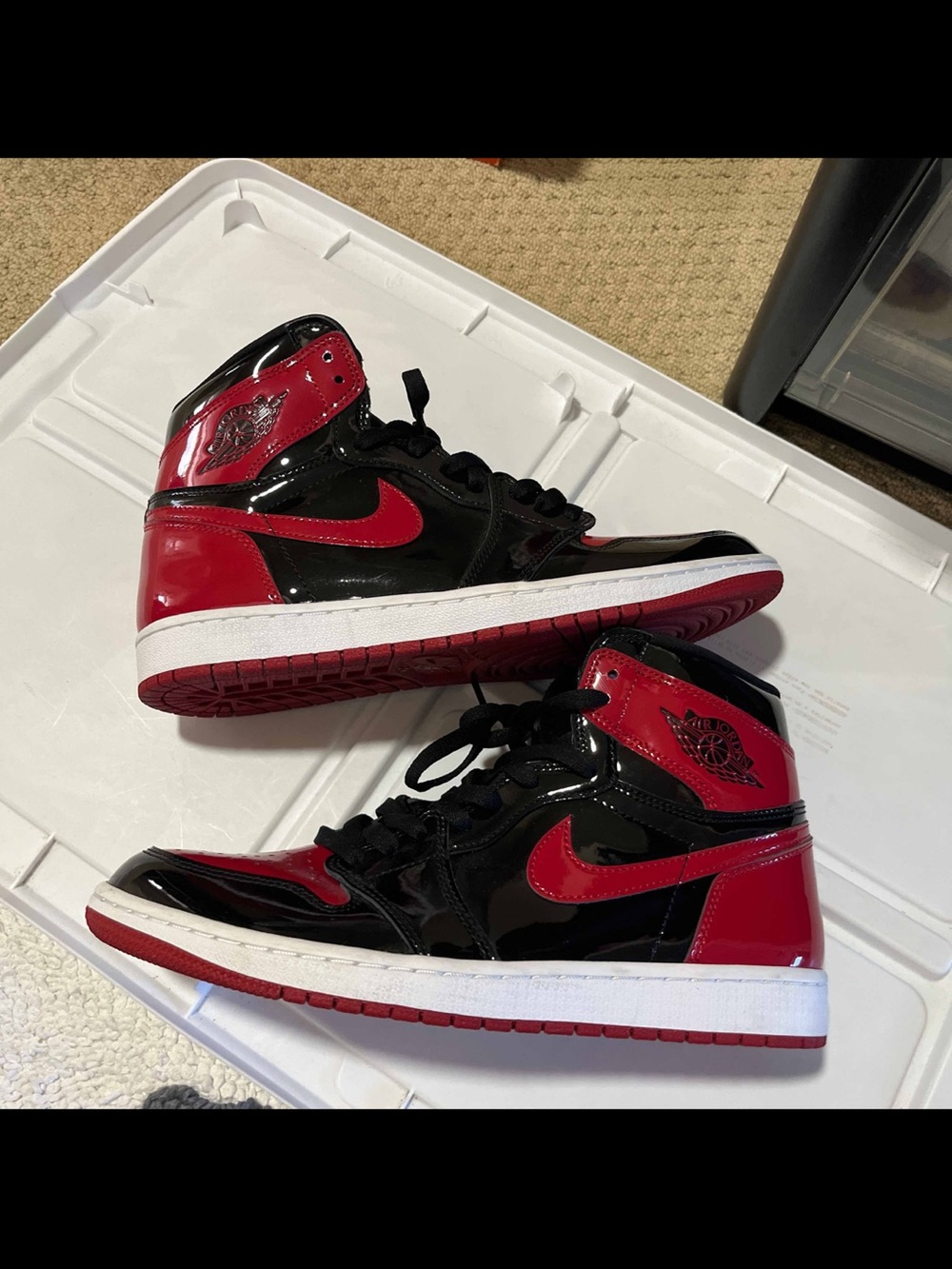 Nike Air Jordan 1 Retro High OG Patent Bred High Top Black/Red 2021 Size 11